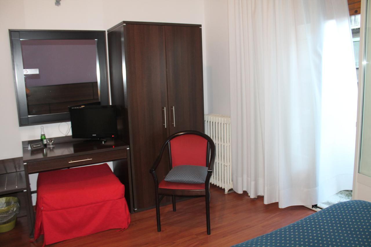 Hotel Catalani E Madrid Μιλάνο Εξωτερικό φωτογραφία