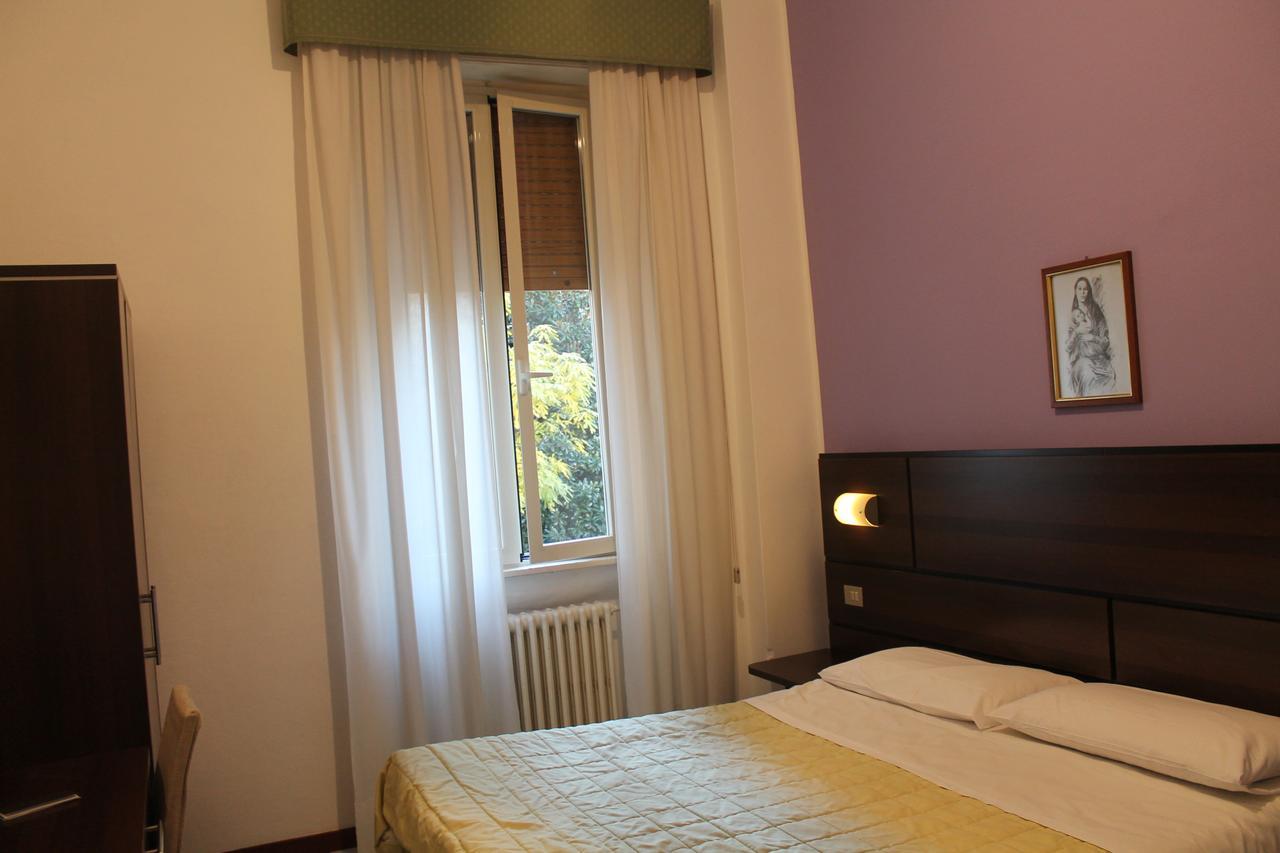 Hotel Catalani E Madrid Μιλάνο Εξωτερικό φωτογραφία