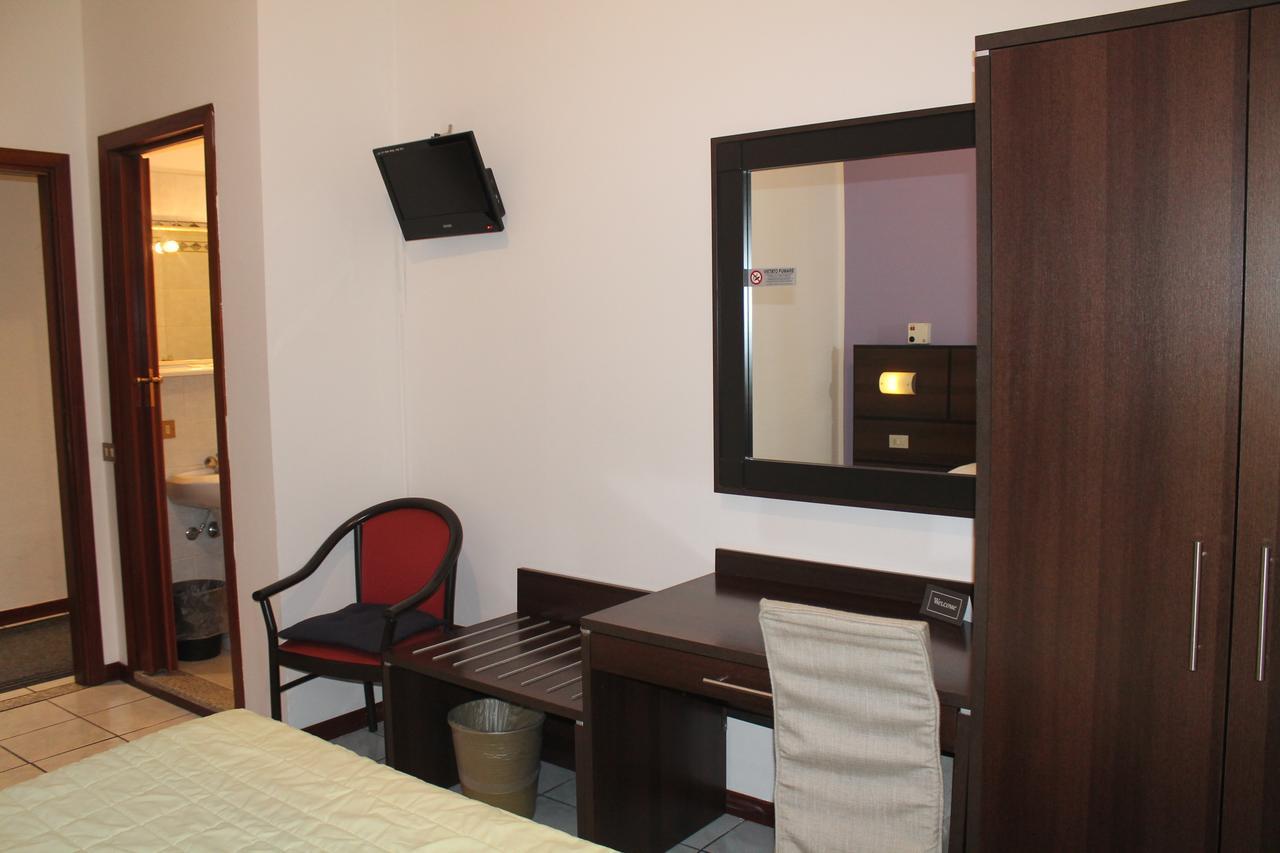 Hotel Catalani E Madrid Μιλάνο Εξωτερικό φωτογραφία
