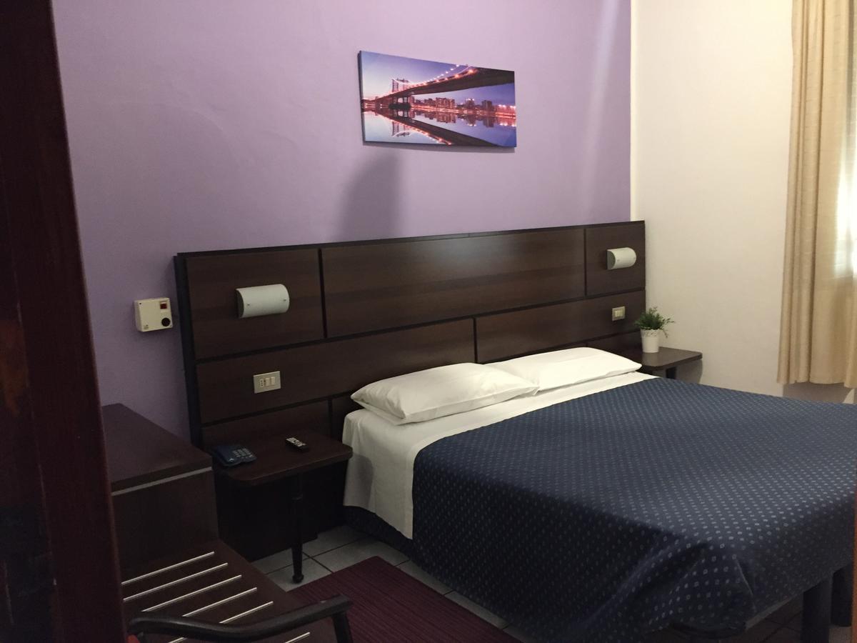 Hotel Catalani E Madrid Μιλάνο Εξωτερικό φωτογραφία