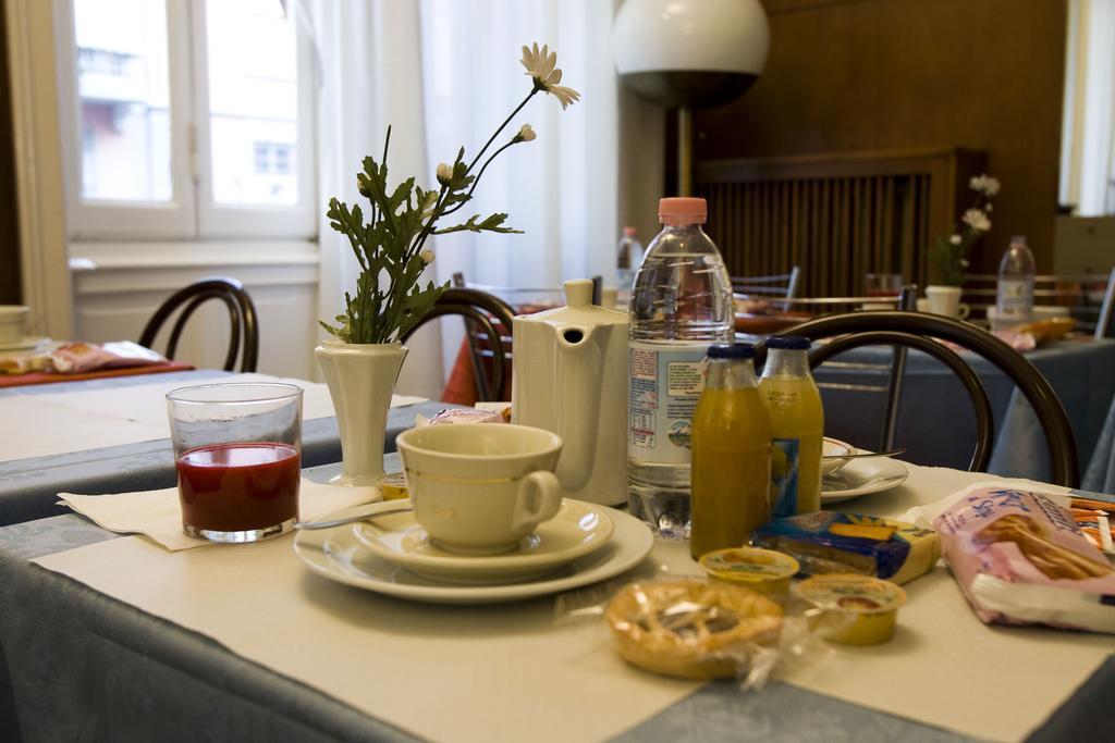 Hotel Catalani E Madrid Μιλάνο Εξωτερικό φωτογραφία