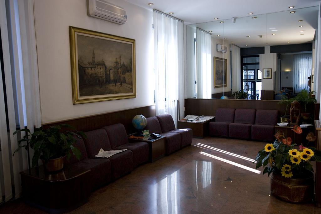 Hotel Catalani E Madrid Μιλάνο Εξωτερικό φωτογραφία